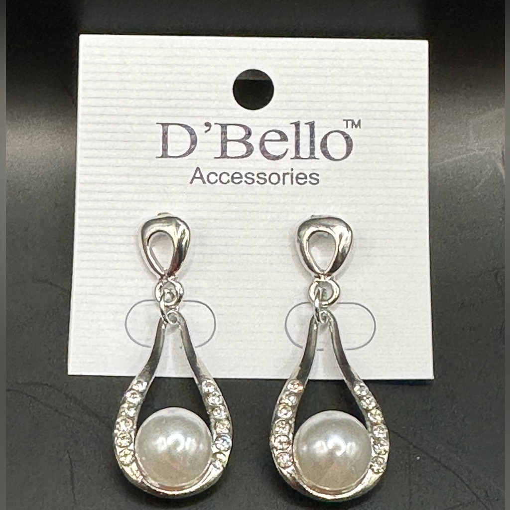 New Dbello Faux Pearl Dangle Silver Earrings 15$